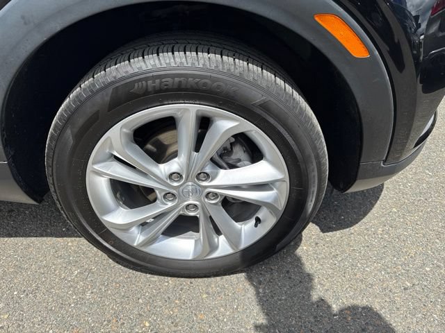Used 2022 Buick Encore GX Preferred AWD/4WD image 9