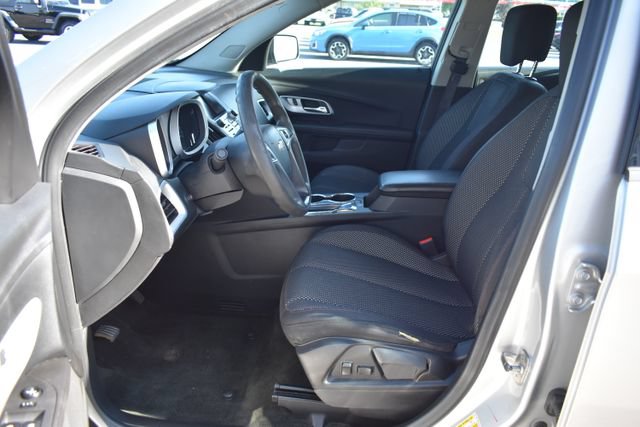 Used 2017 Chevrolet Equinox LS FWD image 15