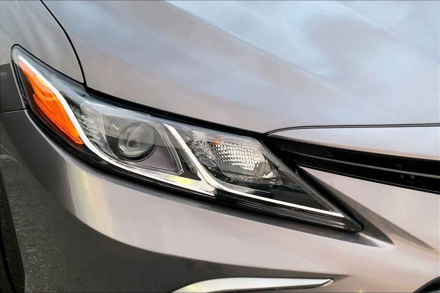 Used 2024 Toyota Camry LE w/ Convenience Package FWD image 27