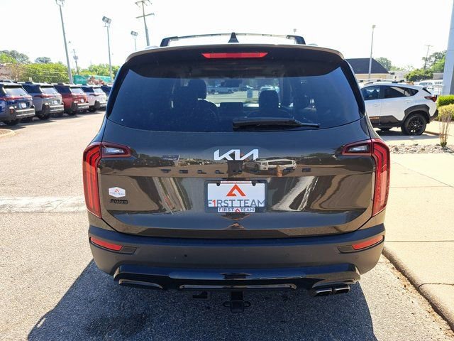 Used 2022 Kia Telluride EX w/ EX Premium Package AWD/4WD image 5