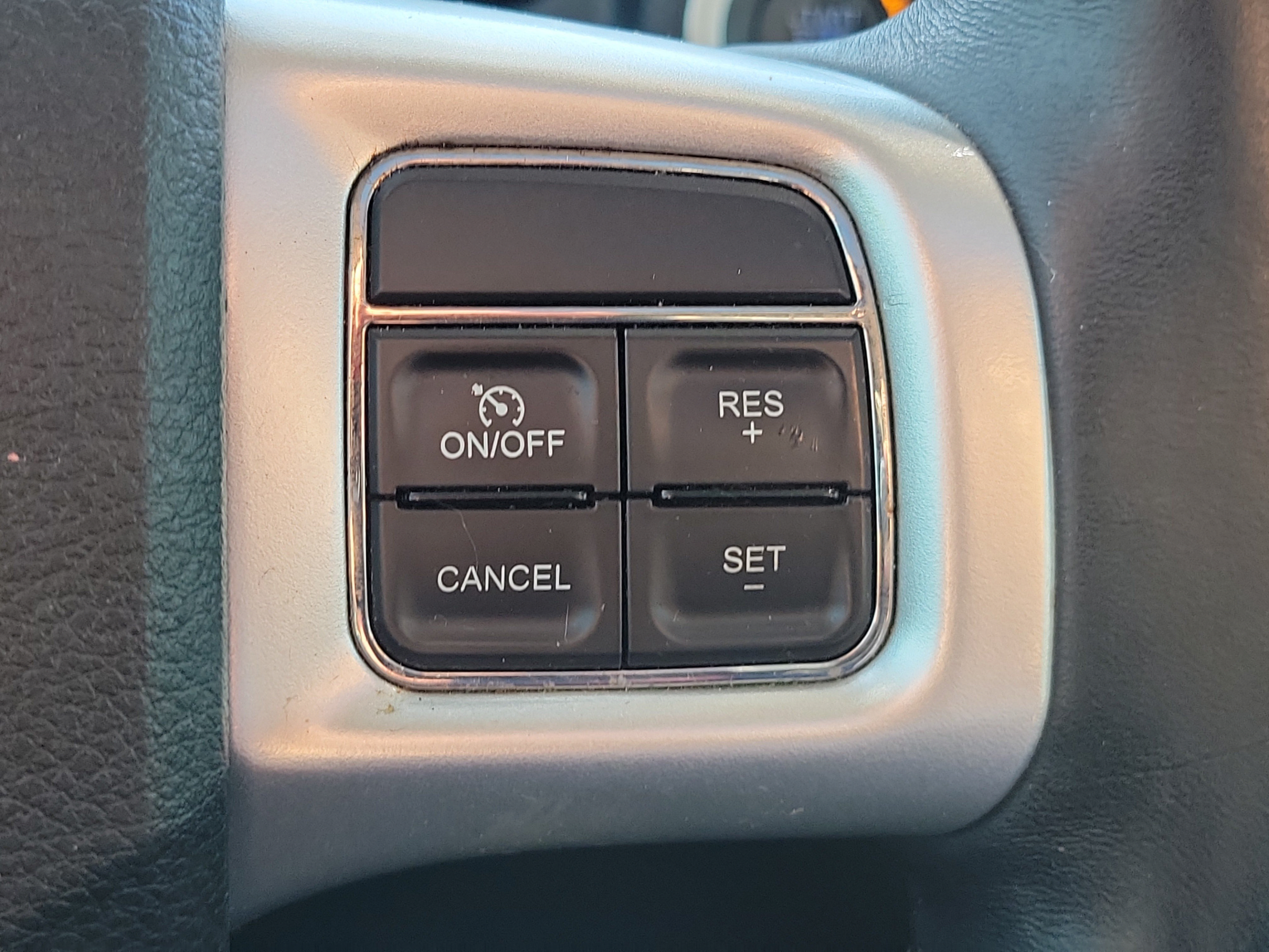 Used 2013 Dodge Journey Crew w/ Flexible Seating Group AWD/4WD image 28