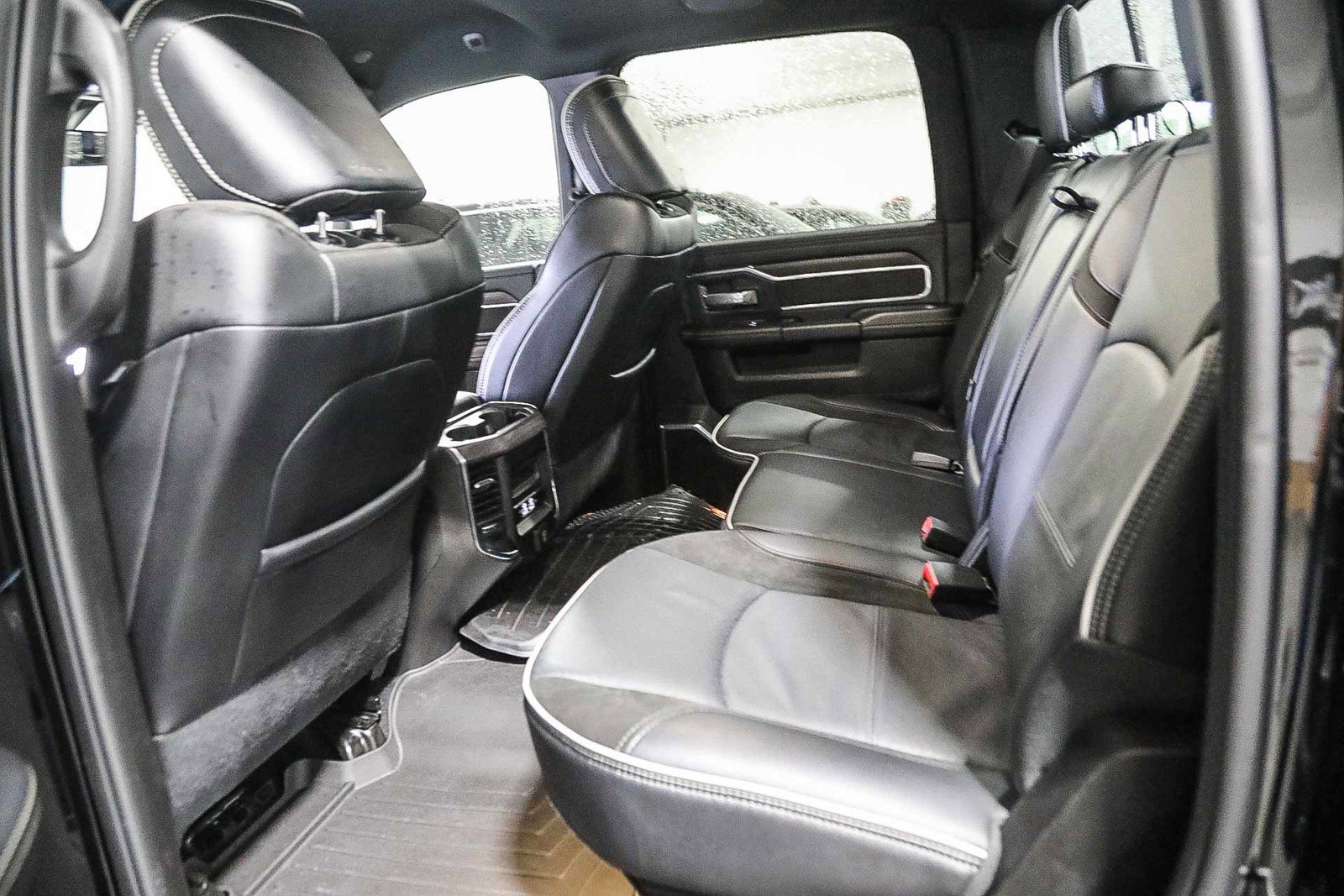 Used 2025 RAM 2500 Laramie image 18