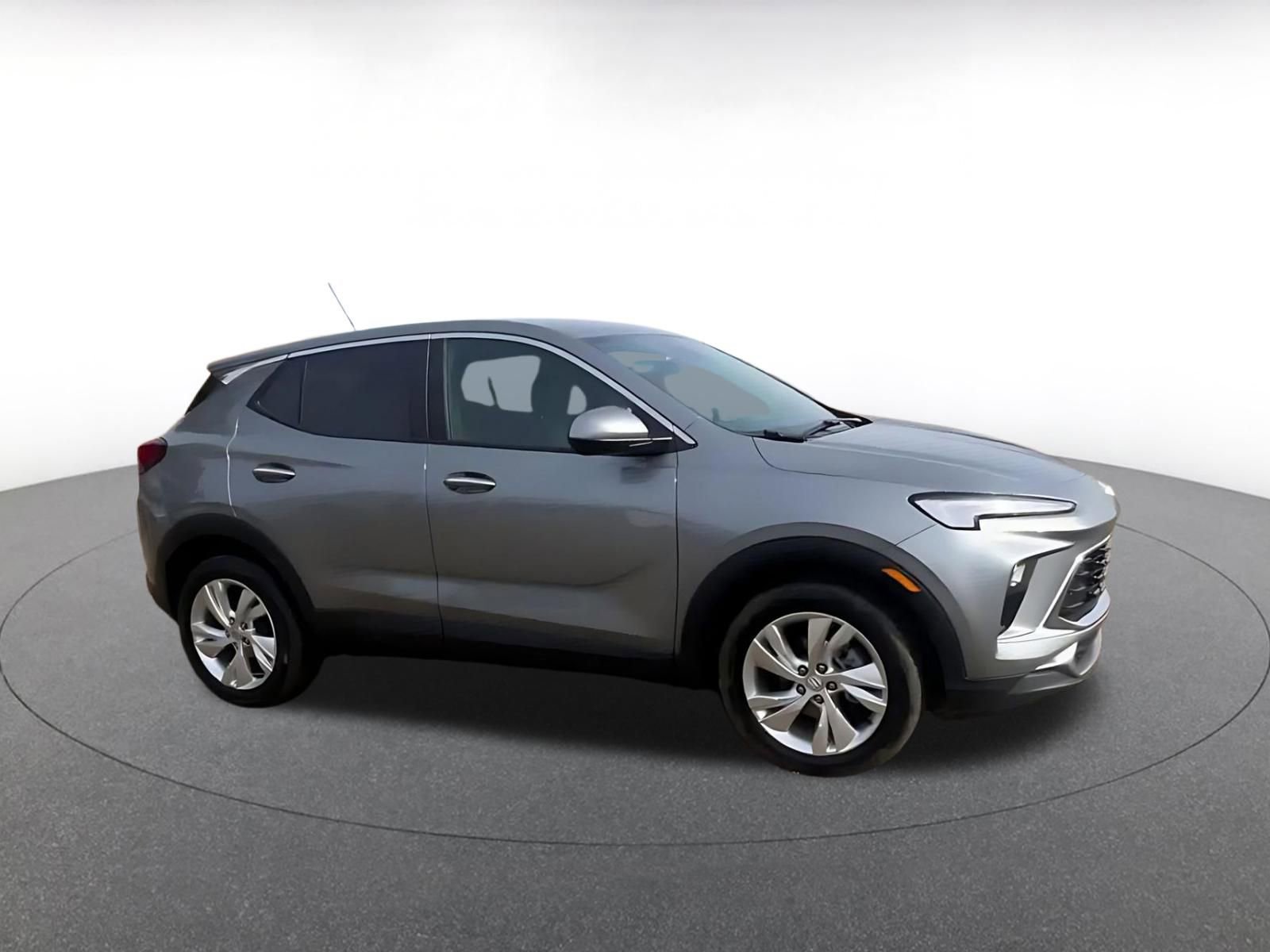 Used 2025 Buick Encore GX Preferred FWD image 2