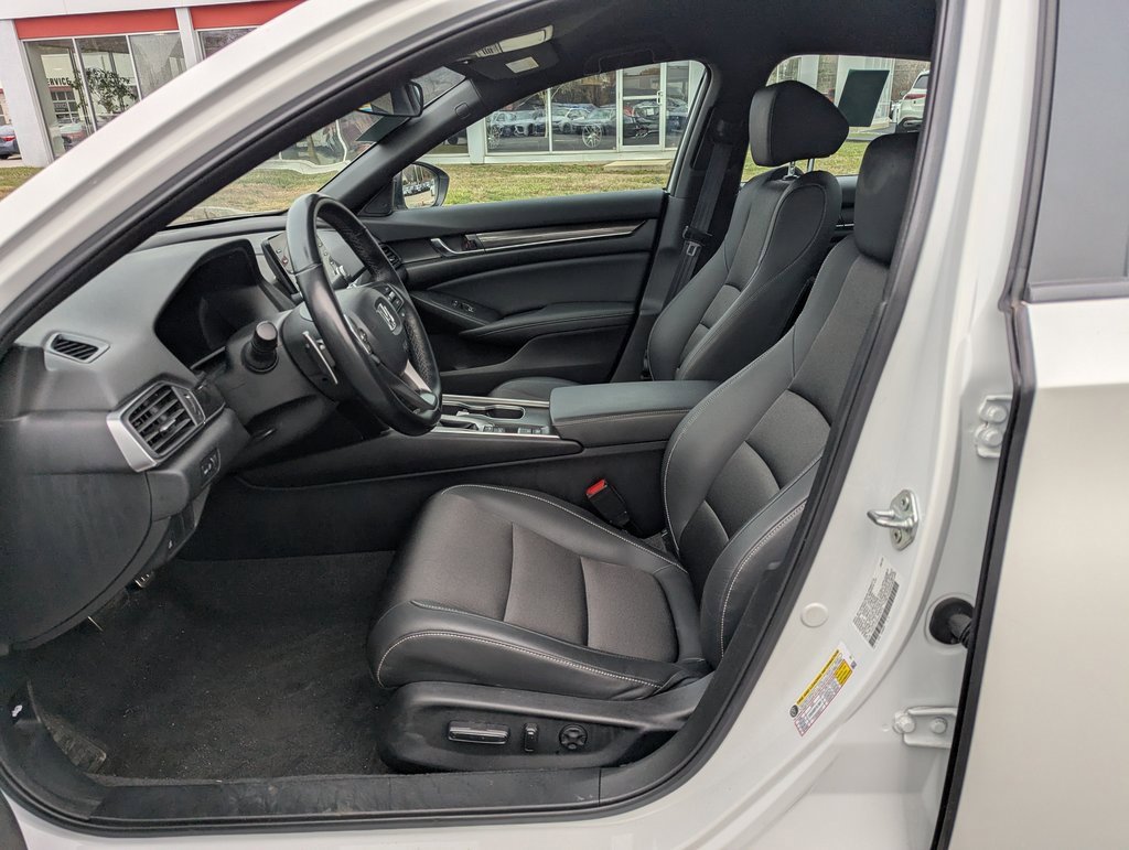 Used 2022 Honda Accord Sport image 17