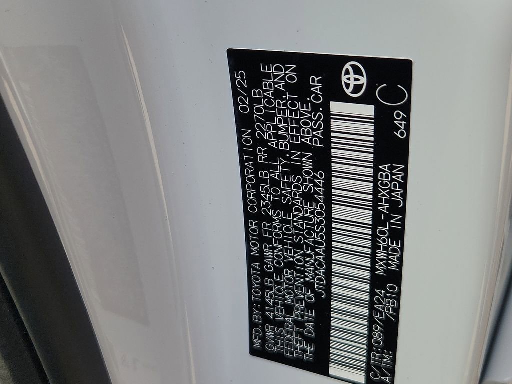 Used 2025 Toyota Prius image 28
