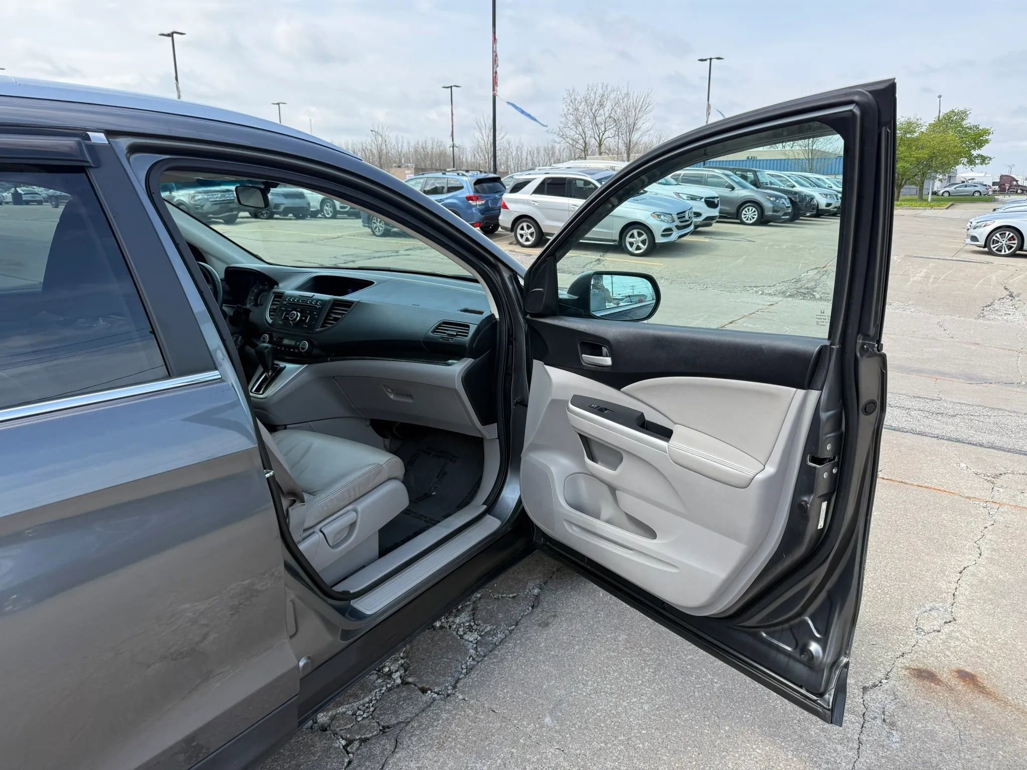 Used 2014 Honda CR-V EX-L image 23