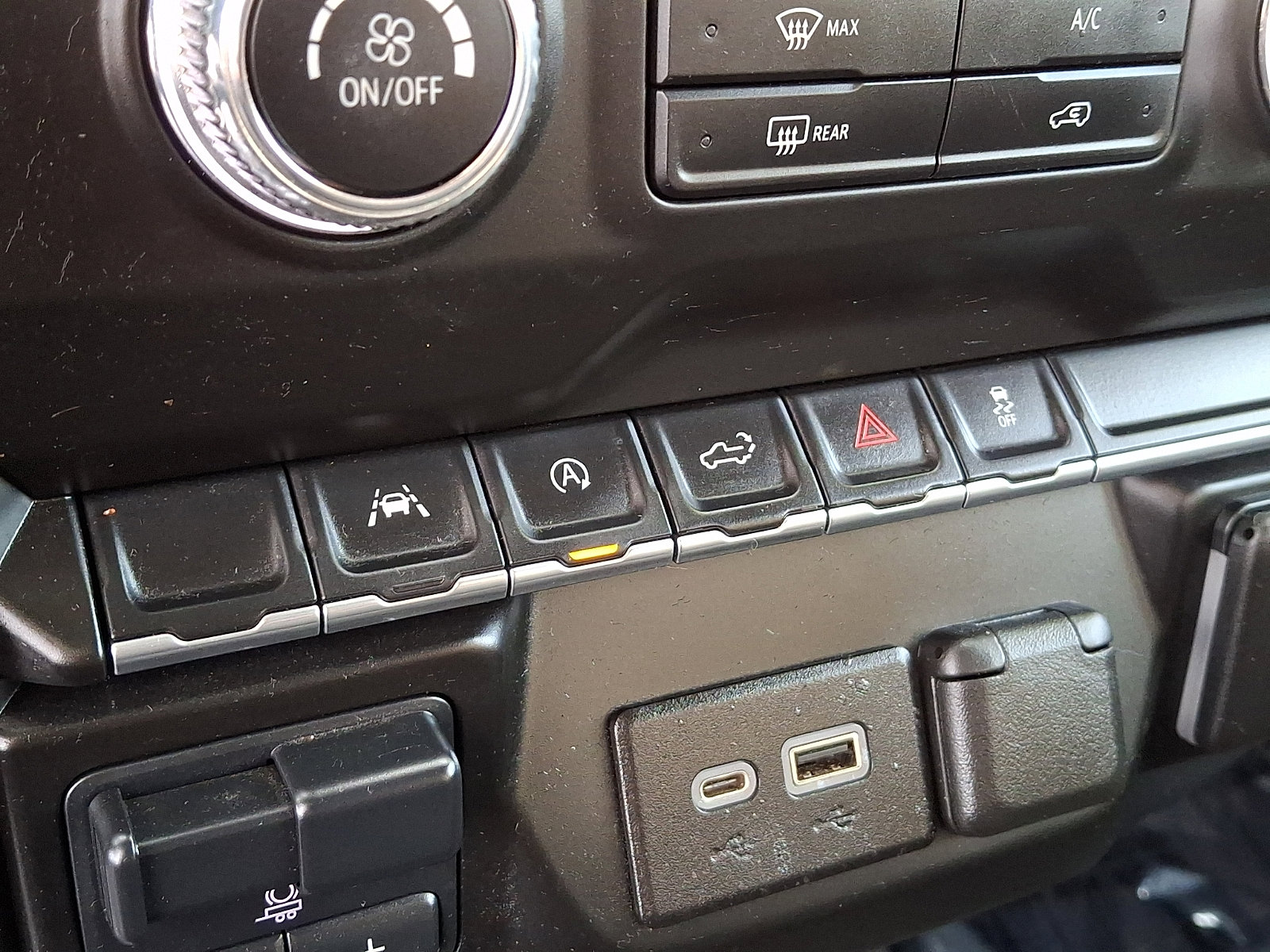 Certified 2023 GMC Sierra 1500 Pro w/ Pro Value Package image 26