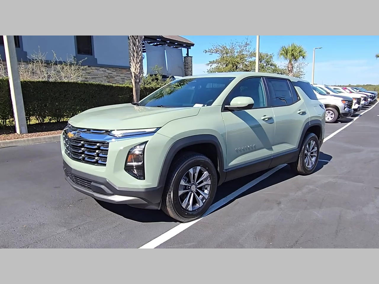 New 2026 Chevrolet Equinox LT w/ Convenience Package II image 14