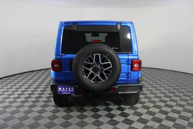 New 2026 Jeep Wrangler Sahara image 22