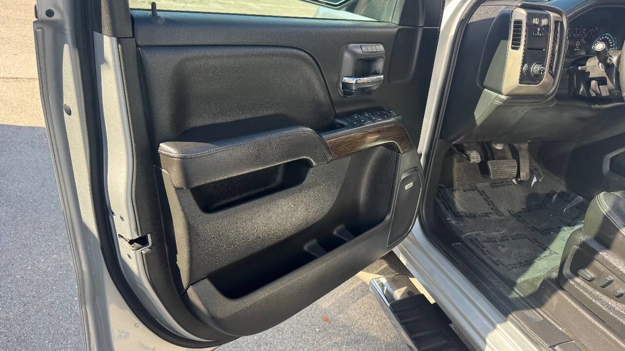 Used 2018 GMC Sierra 1500 Denali image 16