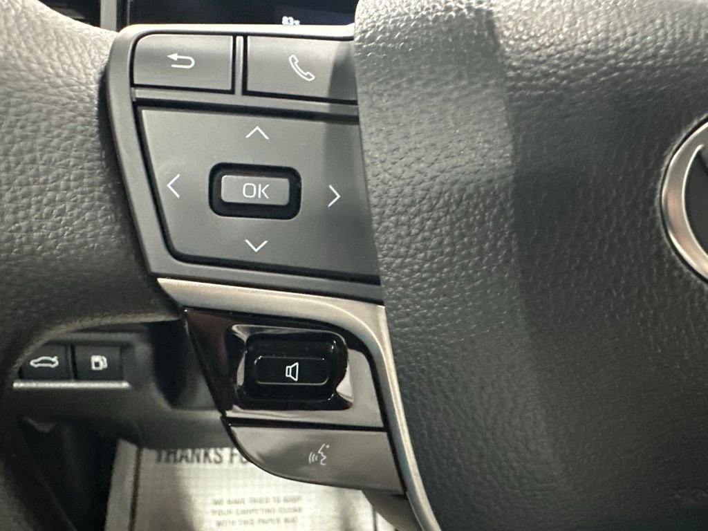 Used 2026 Toyota Camry LE FWD image 19
