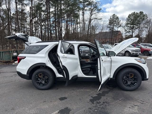 New 2026 Ford Explorer Tremor w/ Tremor Ultimate Package AWD/4WD image 28
