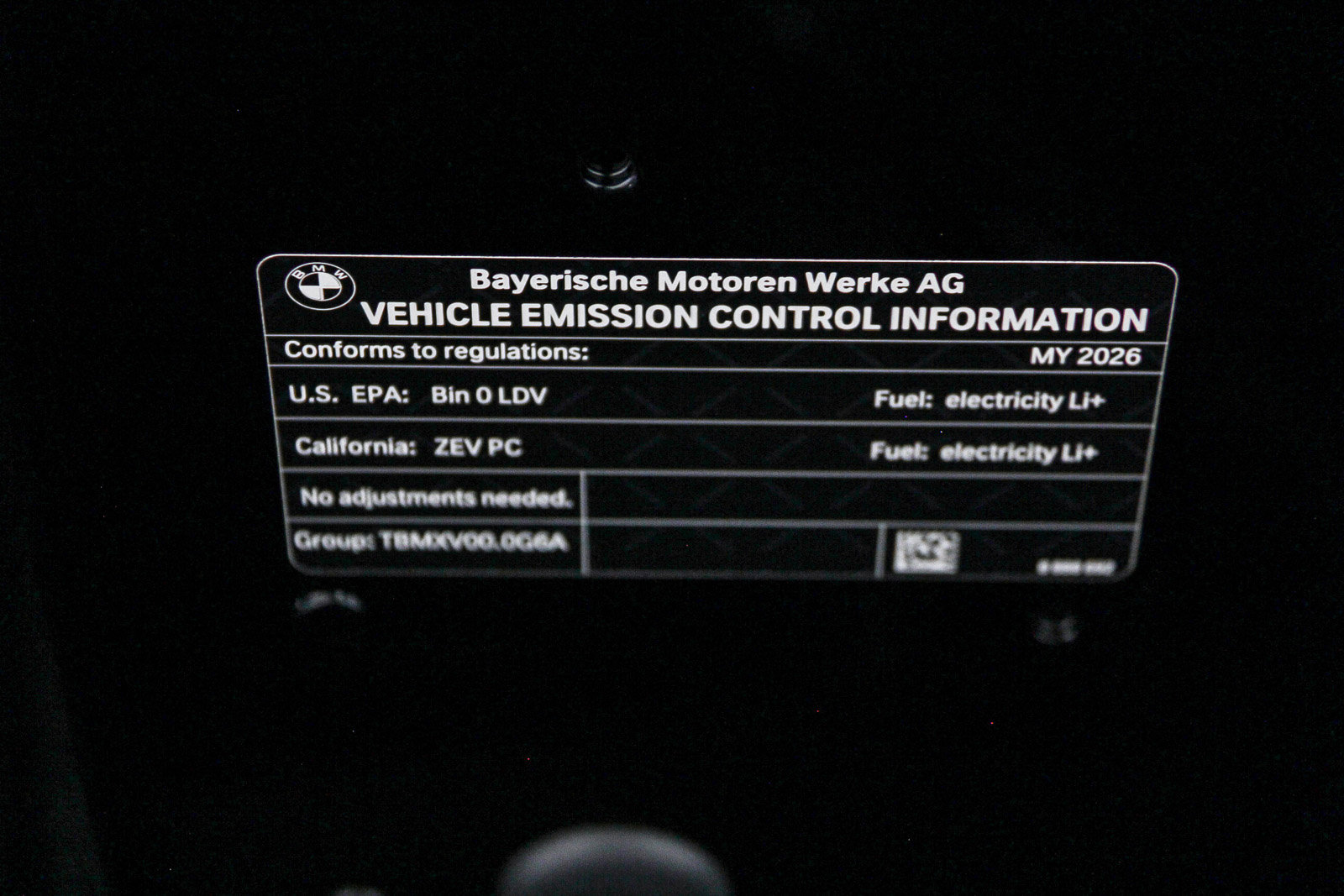 New 2026 BMW i5 eDrive40 w/ Convenience Package image 28