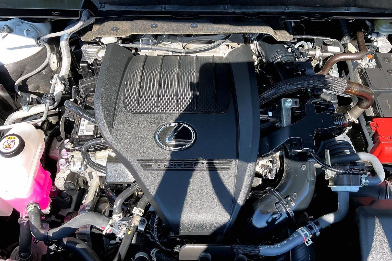 Used 2023 Lexus RX 350 Premium w/ Accessory Package AWD/4WD image 33
