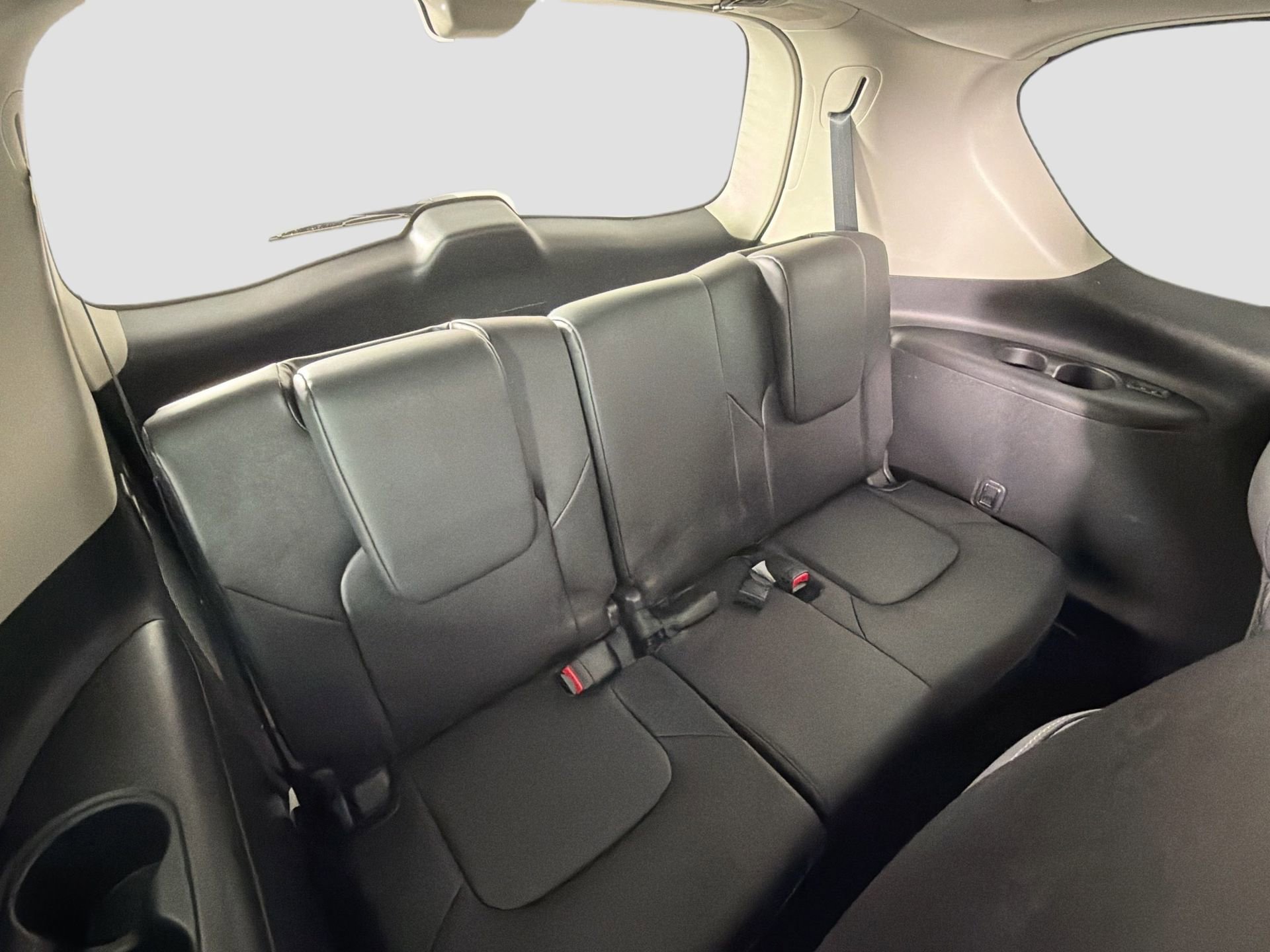 Used 2022 INFINITI QX80 Luxe w/ Cargo Package image 28