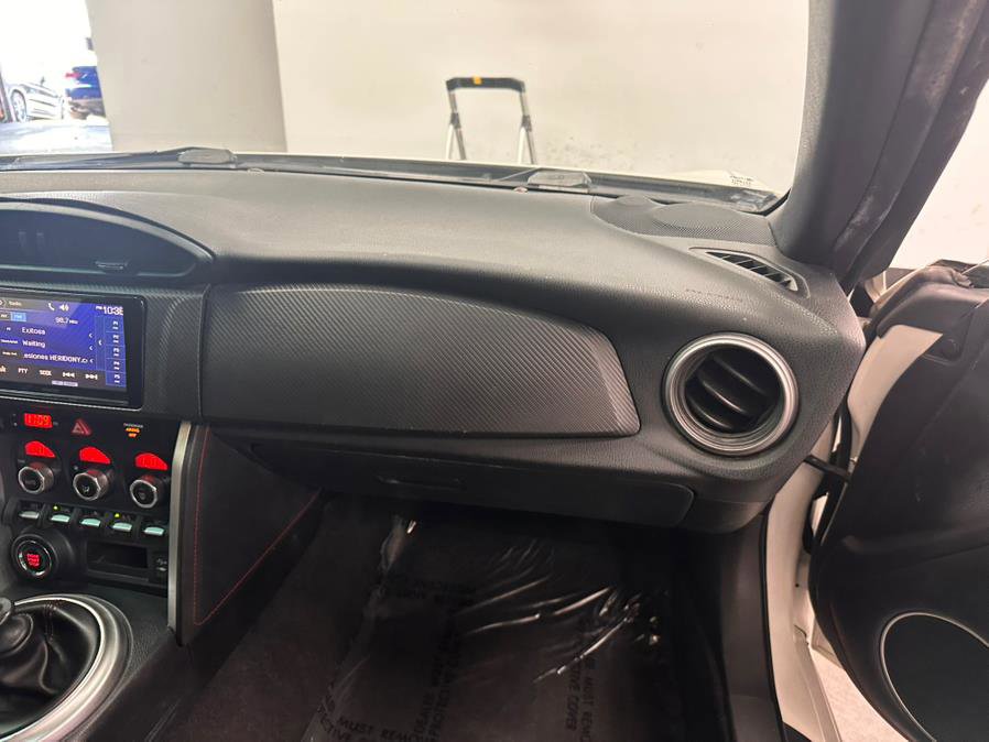 Used 2016 Subaru BRZ Limited image 24