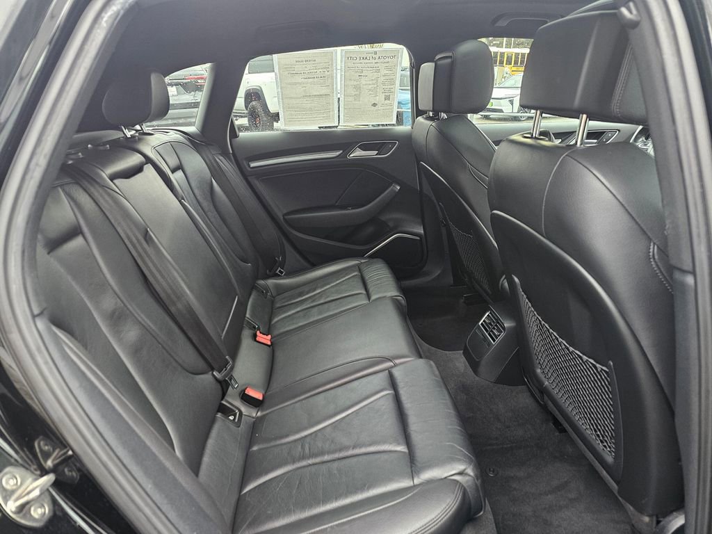 Used 2016 Audi A3 e-tron Premium Plus w/ Premium Plus Package image 12