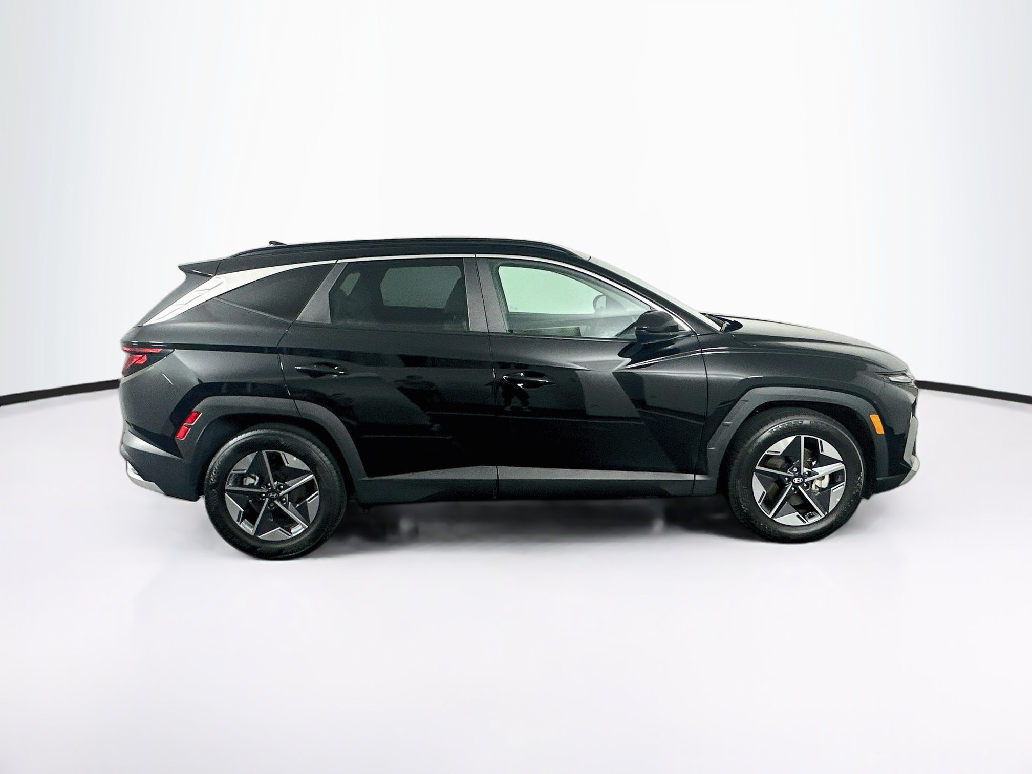 Used 2025 Hyundai Tucson SEL FWD image 10