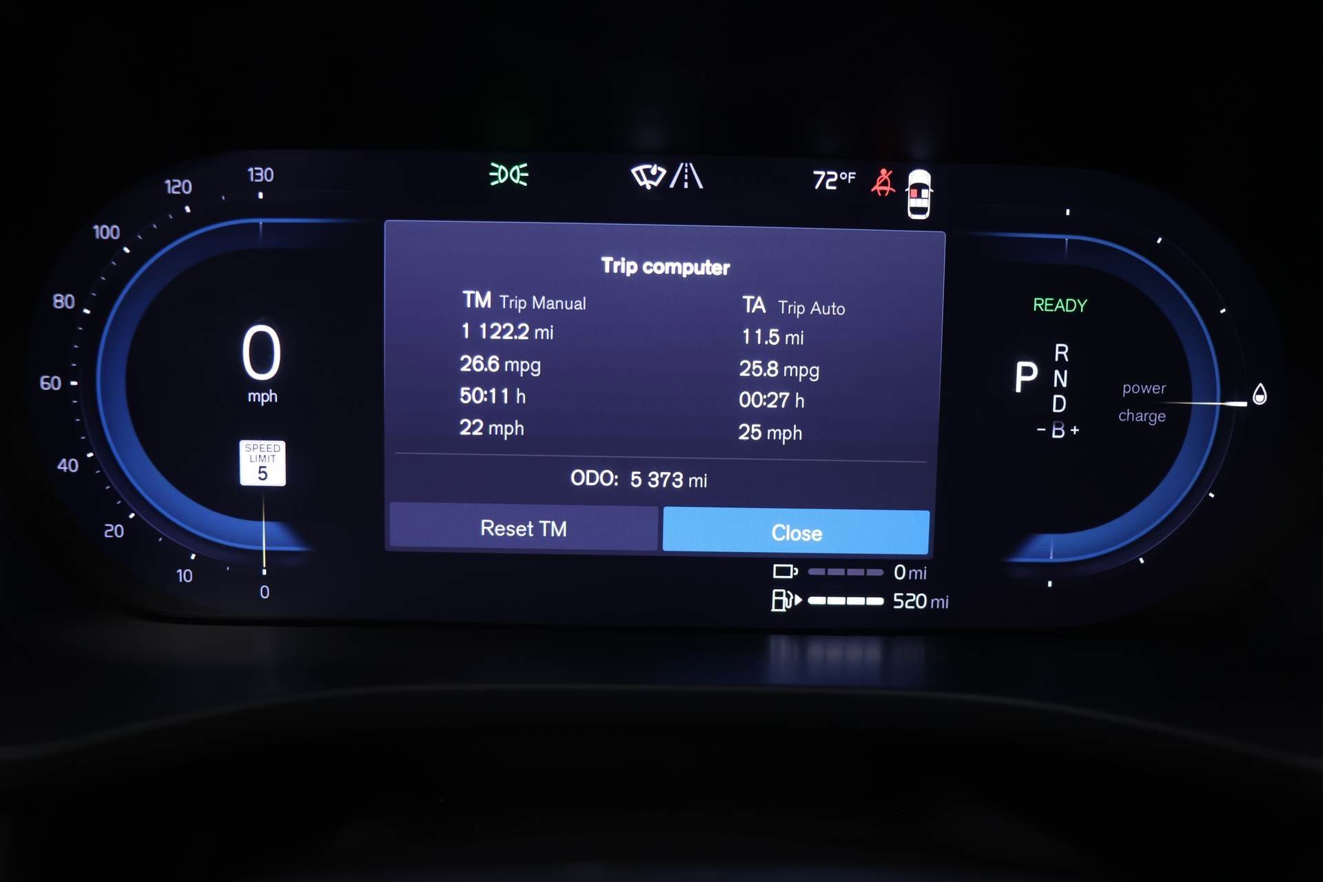 Used 2025 Volvo XC60 T8 Plus w/ Protection Package Premier image 25