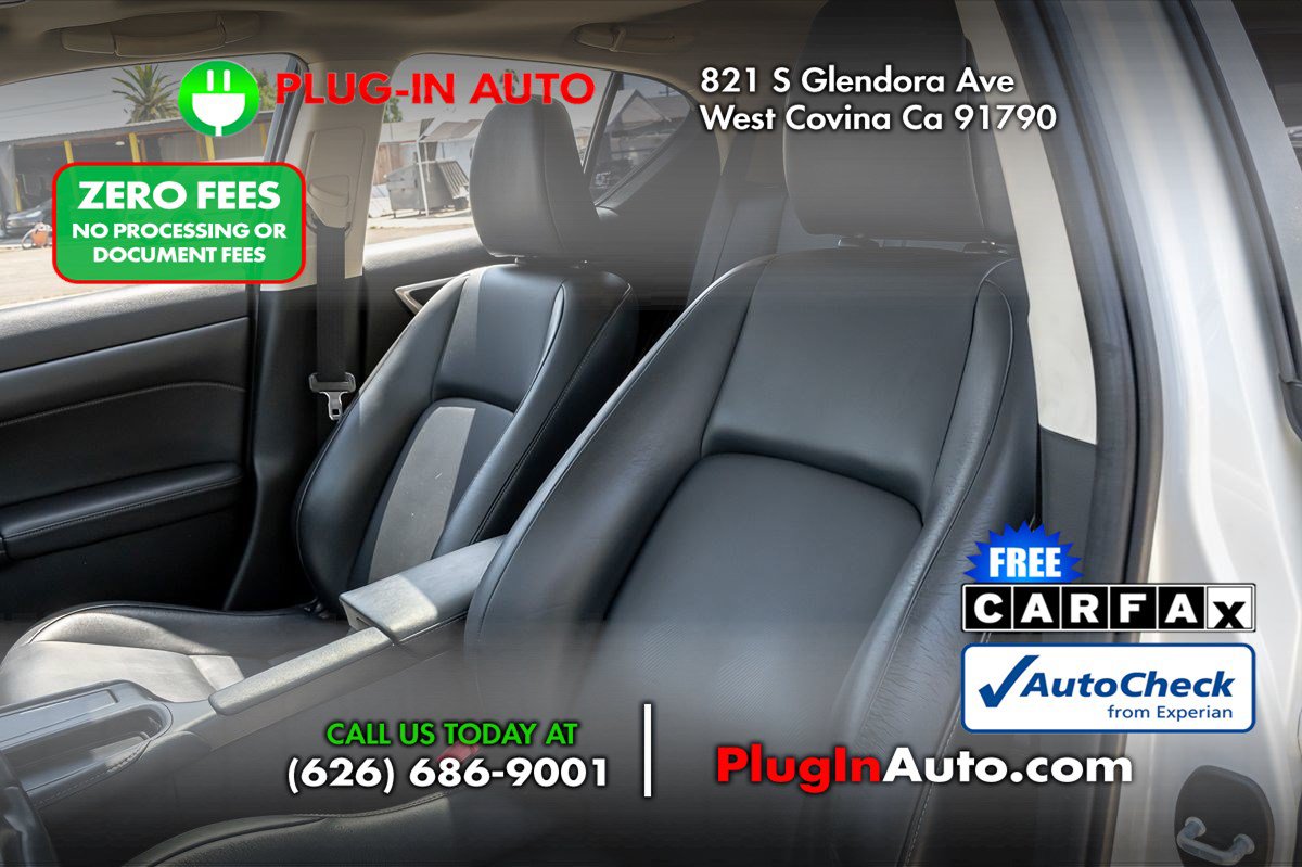 Used 2015 Lexus CT 200h FWD image 6
