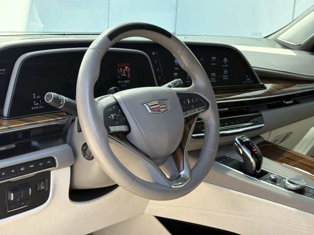 Certified 2024 Cadillac Escalade Sport Platinum w/ LPO, ONYX Package AWD/4WD image 18