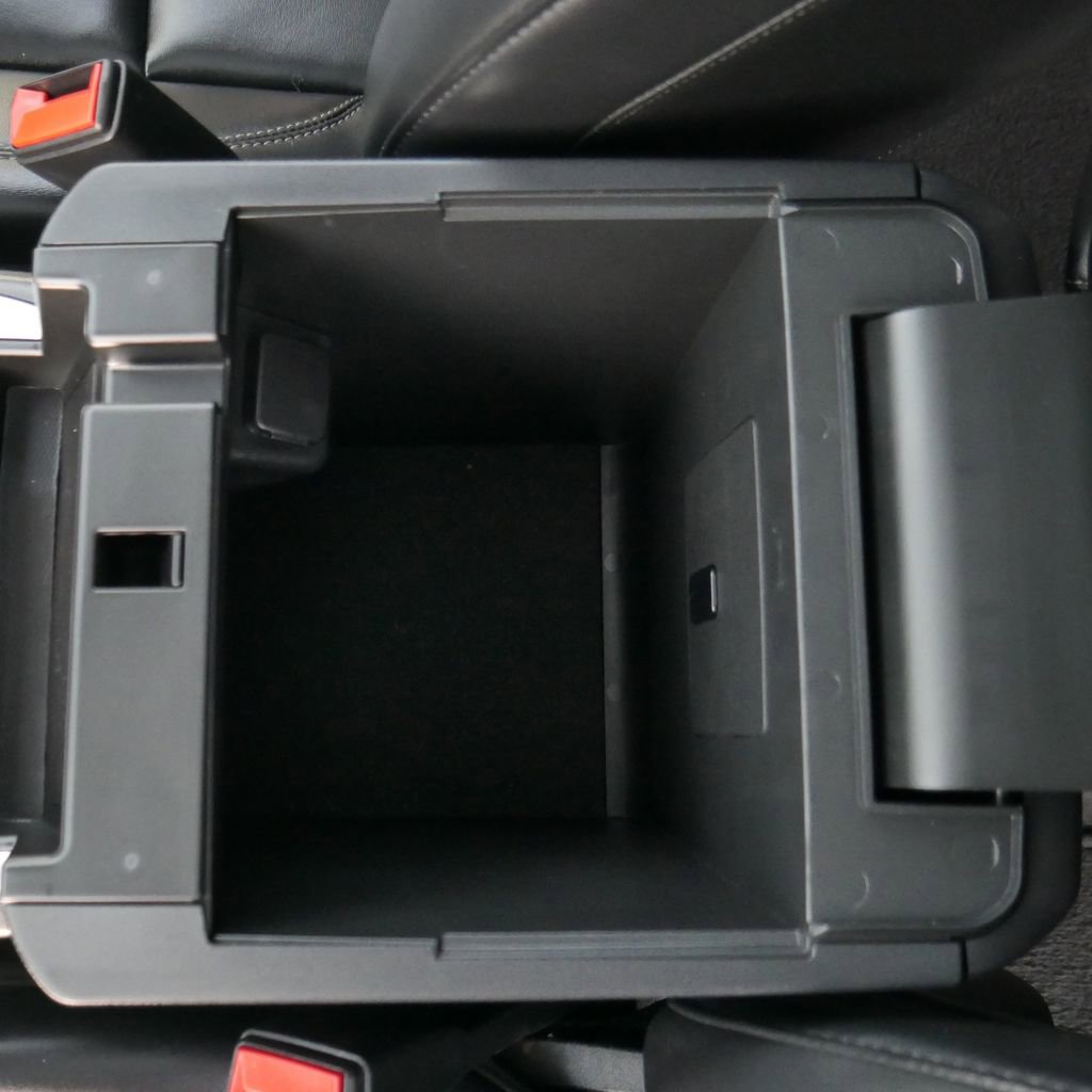 Used 2021 Ford Explorer XLT w/ Equipment Group 202A image 39