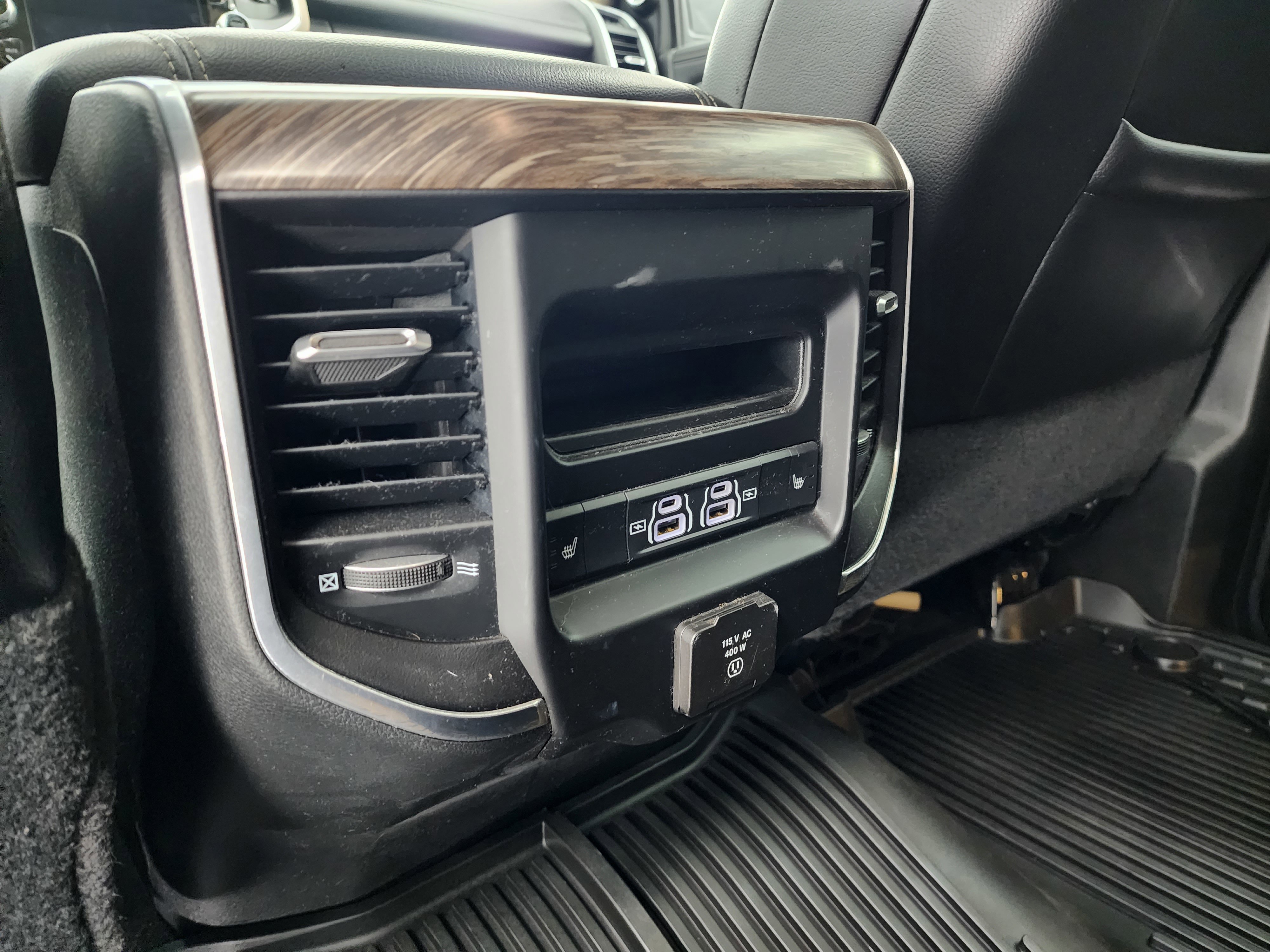 Used 2021 RAM 3500 Laramie image 41