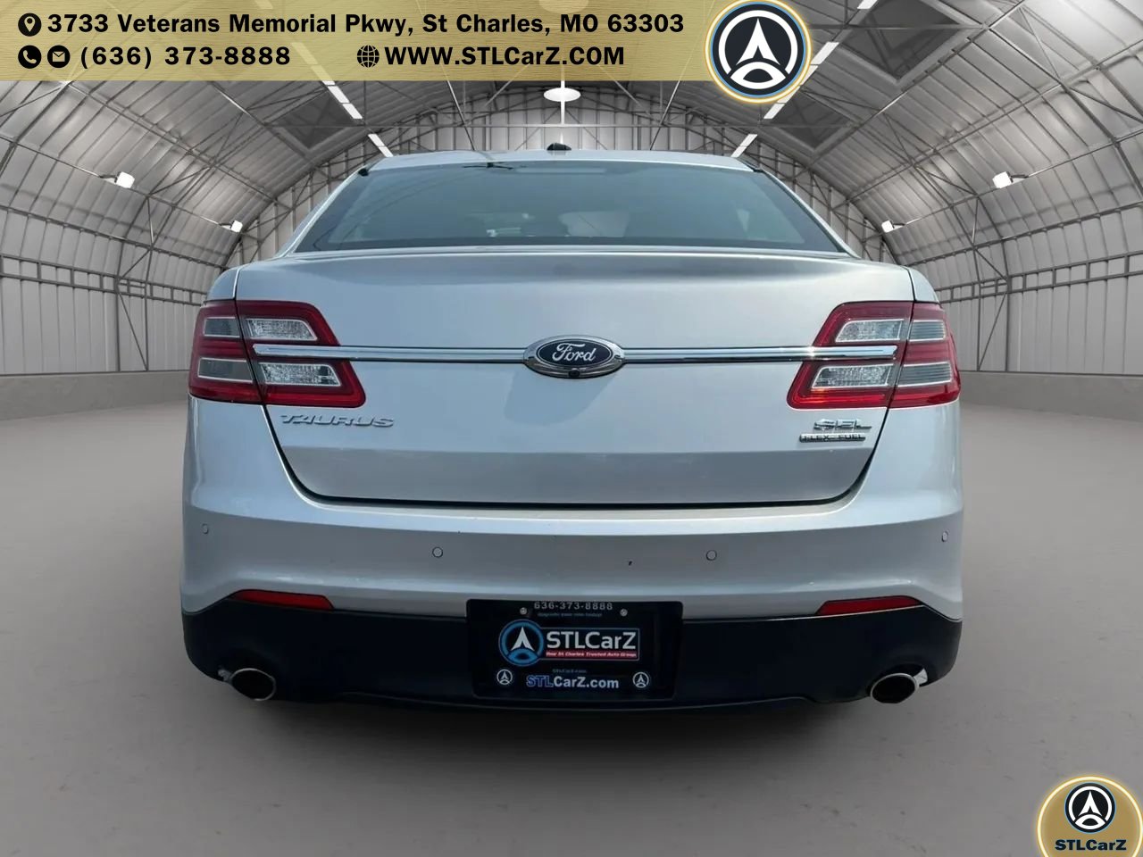 Used 2016 Ford Taurus SEL FWD image 4