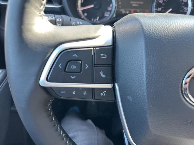 Certified 2024 Toyota Highlander LE image 33