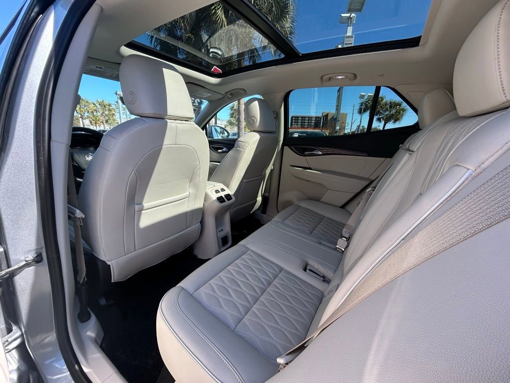Used 2023 Buick Envision Avenir image 15