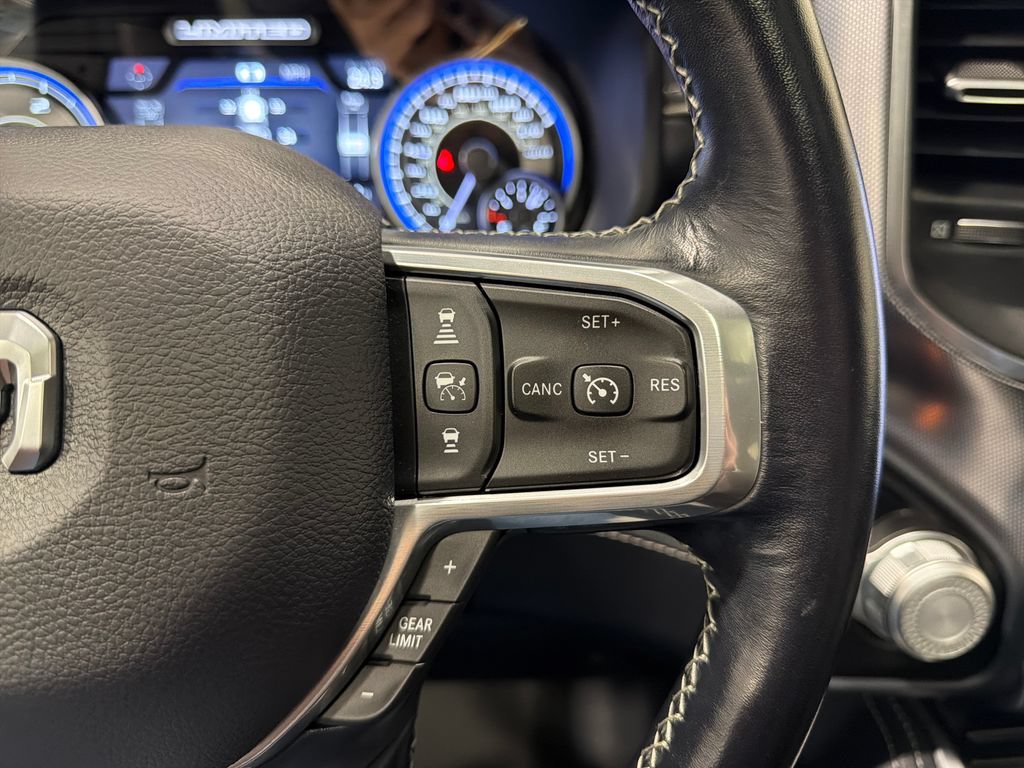 Used 2022 RAM 1500 Limited AWD/4WD image 15