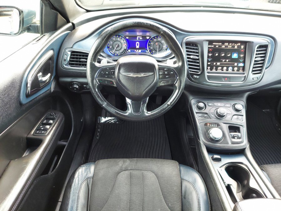 Used 2015 Chrysler 200 S w/ Navigation & Sound Group I AWD/4WD image 10