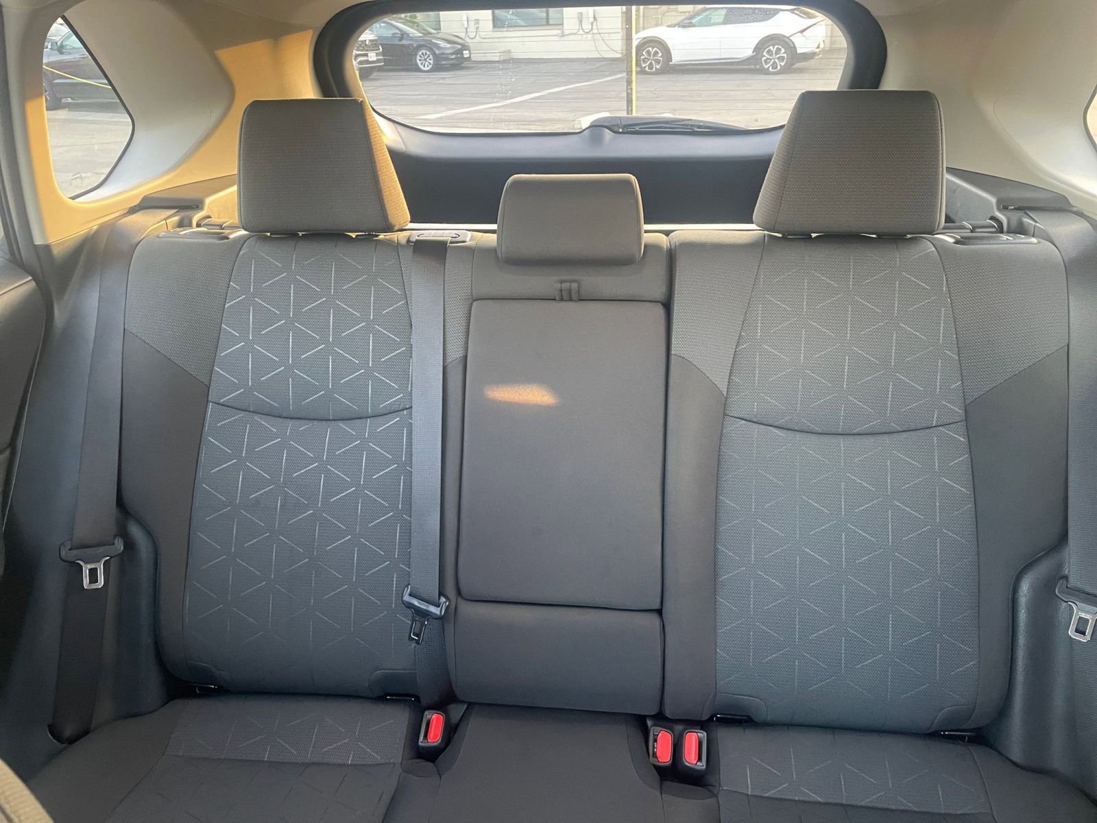 Used 2025 Toyota RAV4 XLE w/ Convenience Package image 43