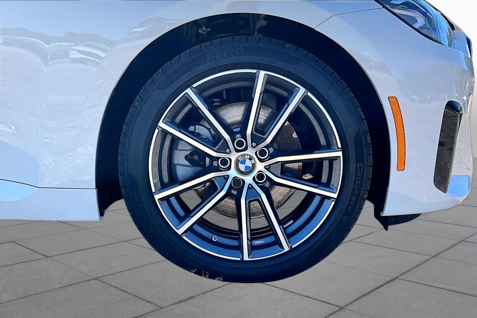 New 2025 BMW 230i xDrive Coupe w/ Premium Package AWD/4WD image 17