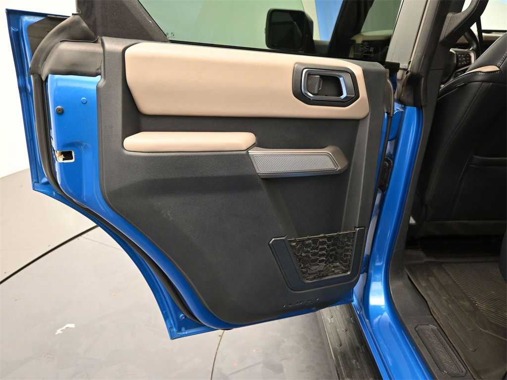 Used 2022 Ford Bronco Wildtrak image 16