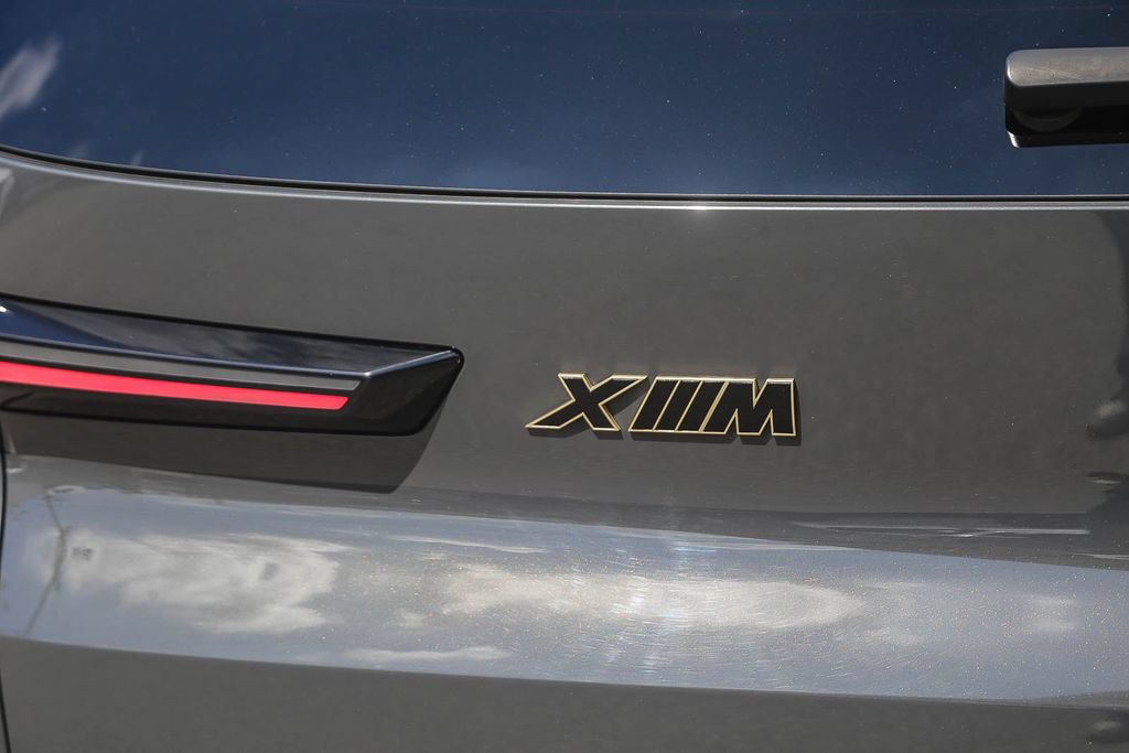 Certified 2023 BMW XM w/ M Driver's Package AWD/4WD image 7