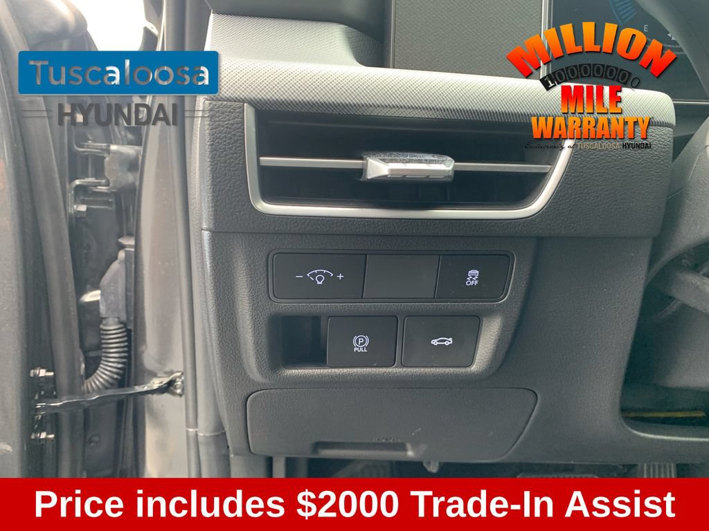 Used 2025 Hyundai Sonata SEL FWD image 14
