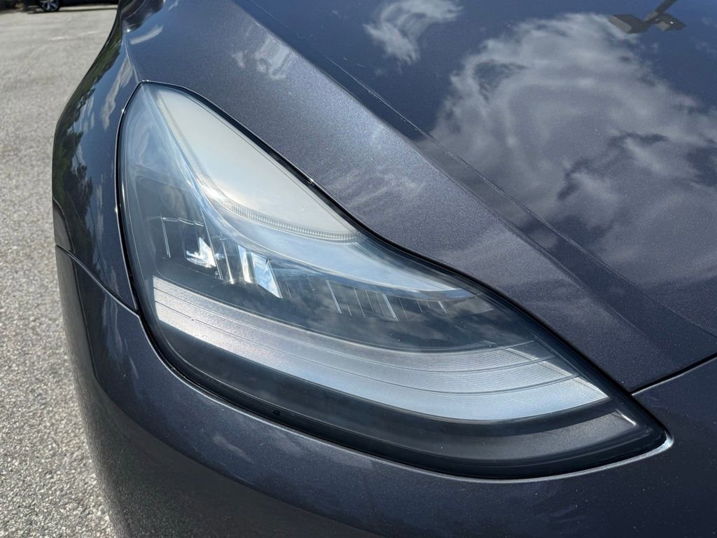 Used 2021 Tesla Model Y Long Range AWD/4WD image 4
