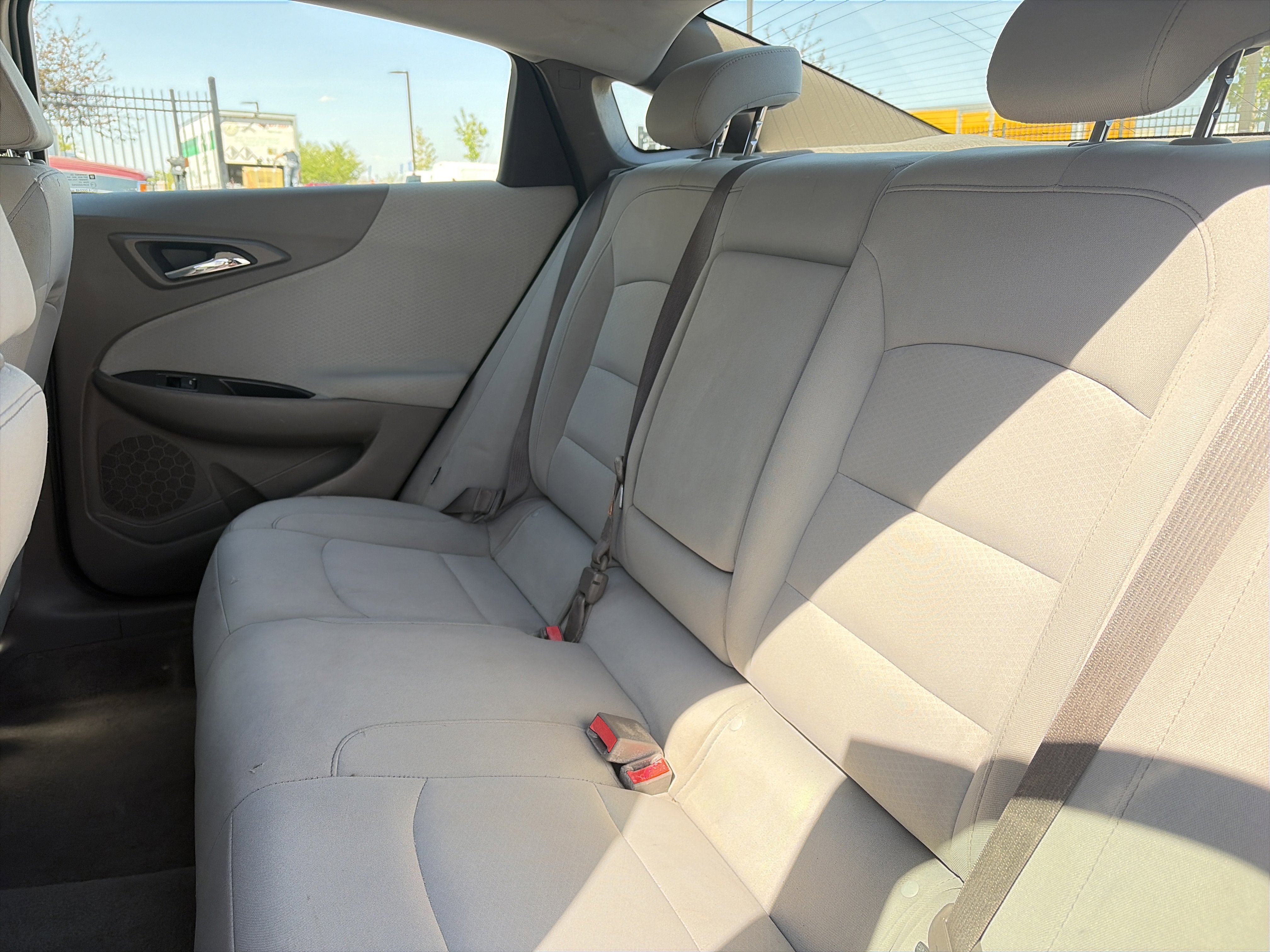 Used 2017 Chevrolet Malibu LT w/ Driver Confidence Package FWD image 25