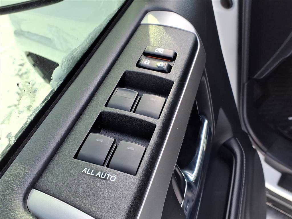 Used 2022 Toyota 4Runner SR5 Premium image 7