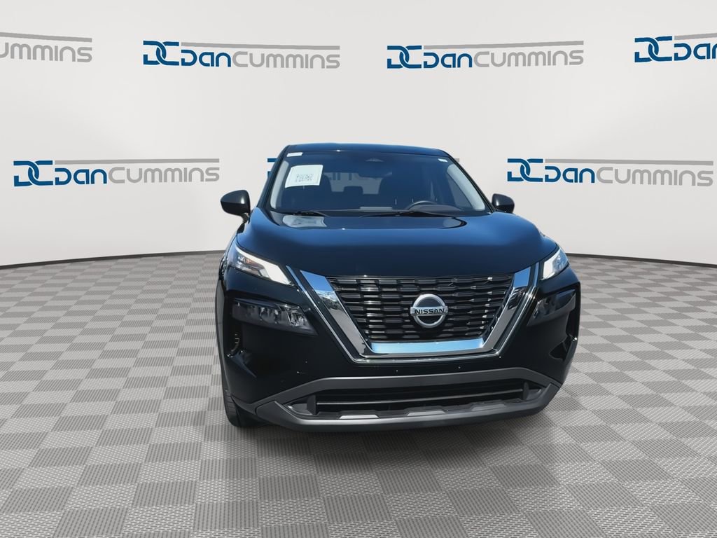 Used 2021 Nissan Rogue S FWD image 3