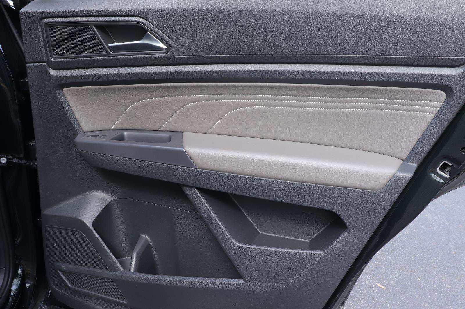 Used 2021 Volkswagen Atlas SEL Premium image 22