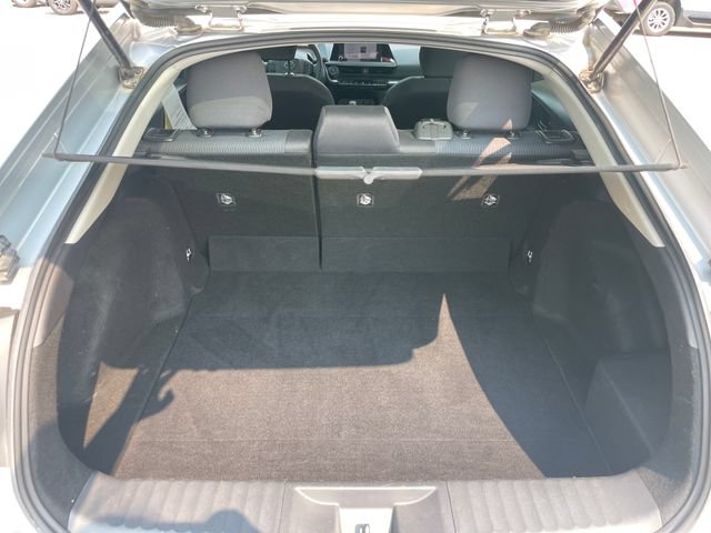 Used 2024 Toyota Prius LE FWD image 32