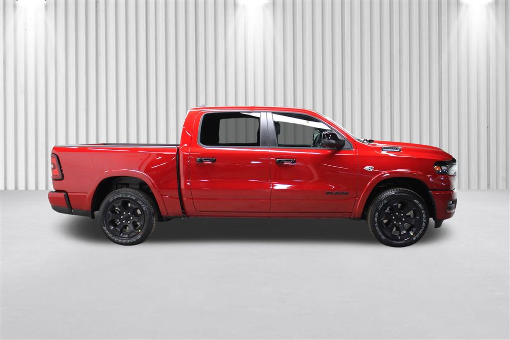 New 2026 RAM 1500 4x4 Crew Cab image 2