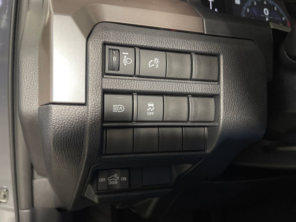 Certified 2024 Toyota Tacoma SR5 image 29