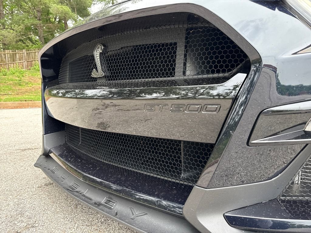 Used 2021 Ford Mustang Shelby GT500 w/ Technology Package RWD image 28