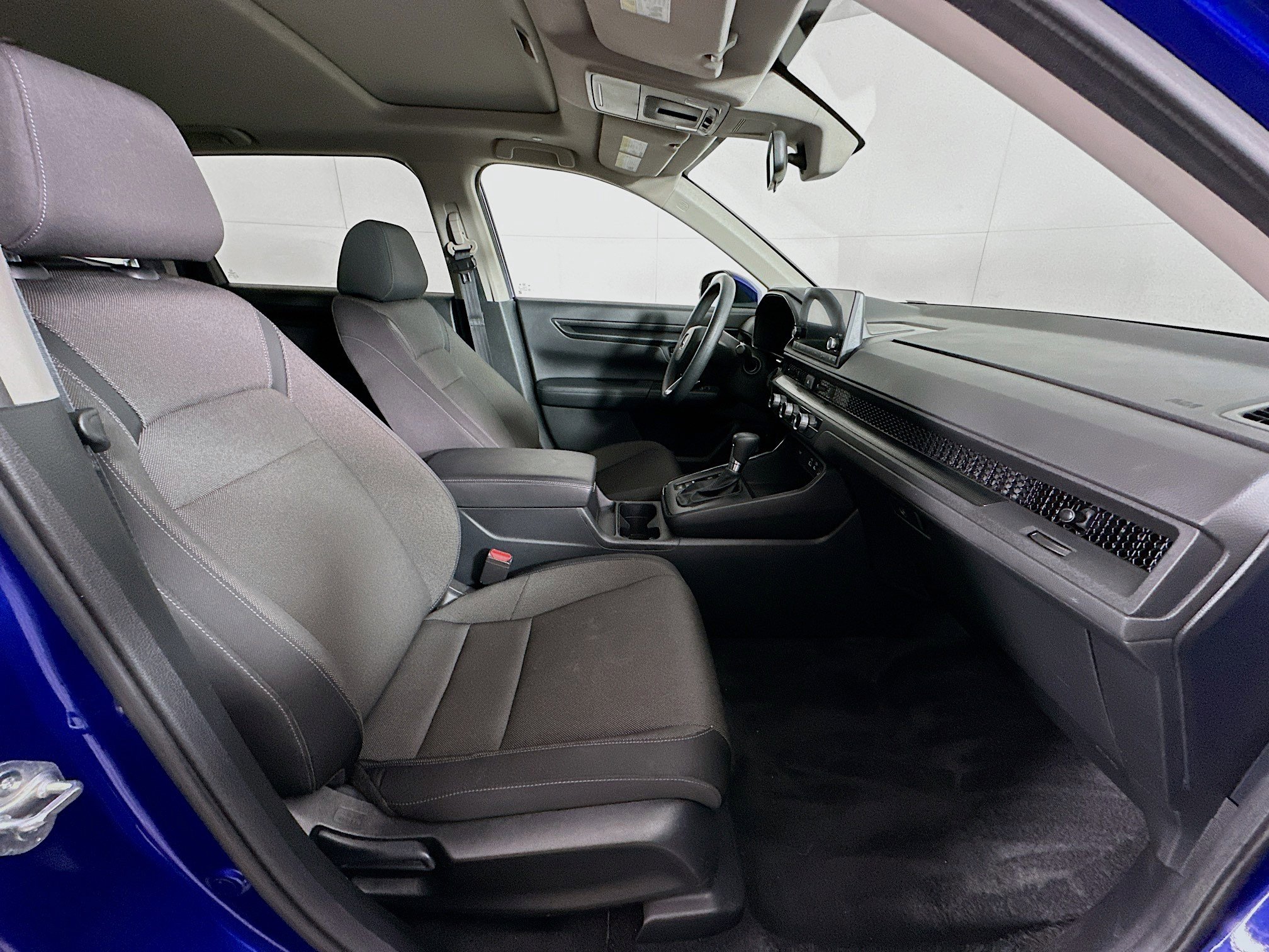 Used 2023 Honda CR-V EX image 30