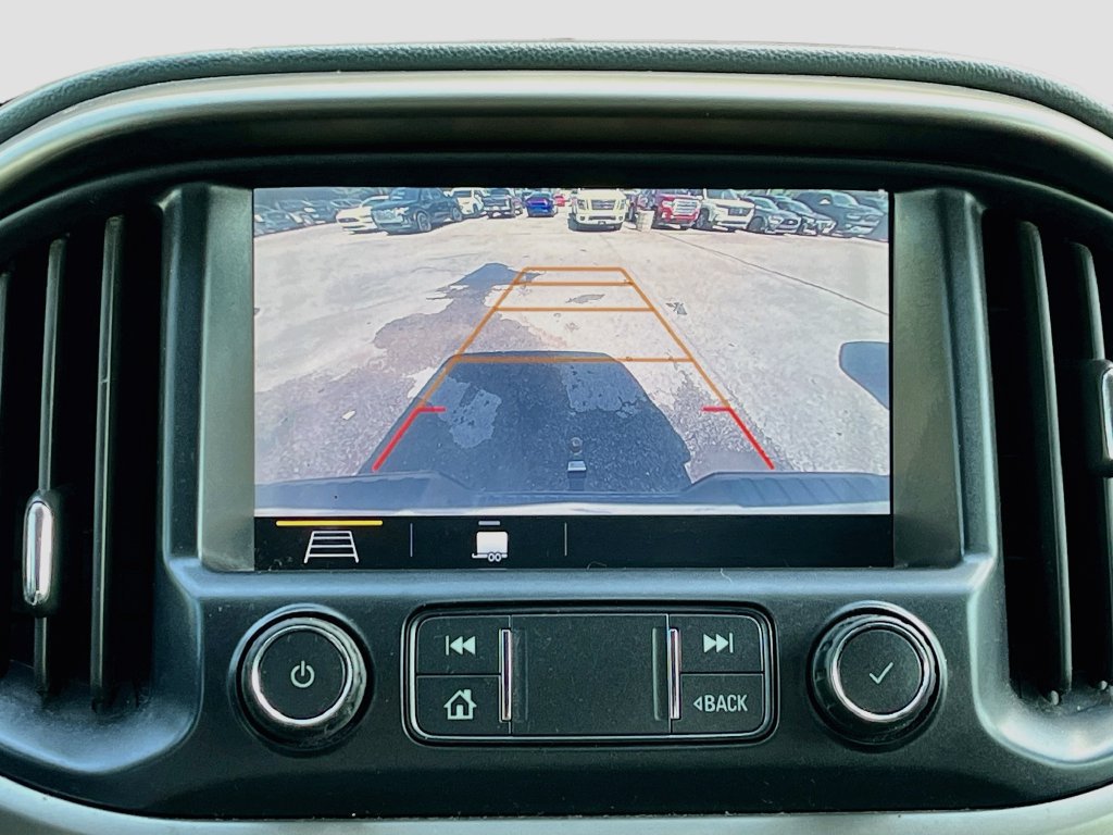 Used 2019 Chevrolet Colorado Z71 w/ Z71 Midnight Edition AWD/4WD image 13