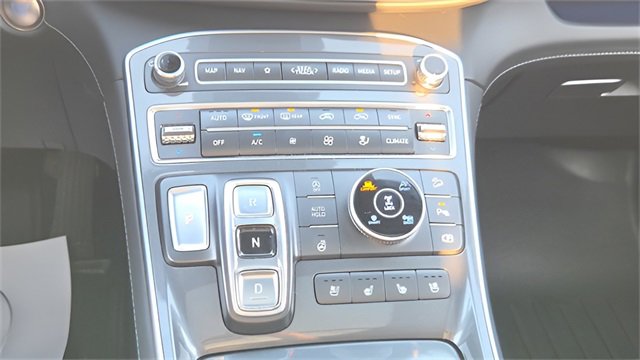 Used 2023 Hyundai Santa Fe Calligraphy image 33