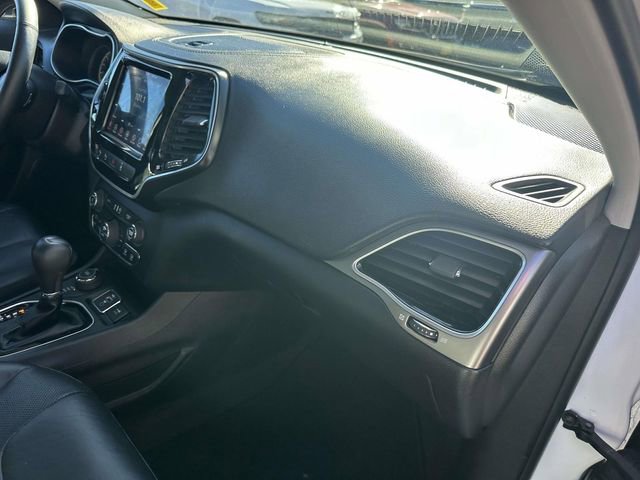 Certified 2019 Jeep Cherokee Limited w/ Technology Group image 21